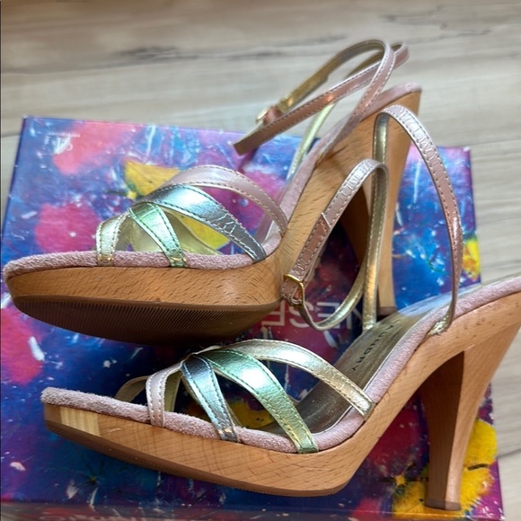 Vintage Chinese Laundry Women's Pink, Pastel and Gold Strappy High Heels Size 8 - Picture 6 of 16